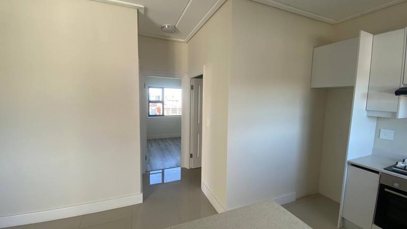 2 Bedroom Property for Sale in Goodwood Estate Western Cape